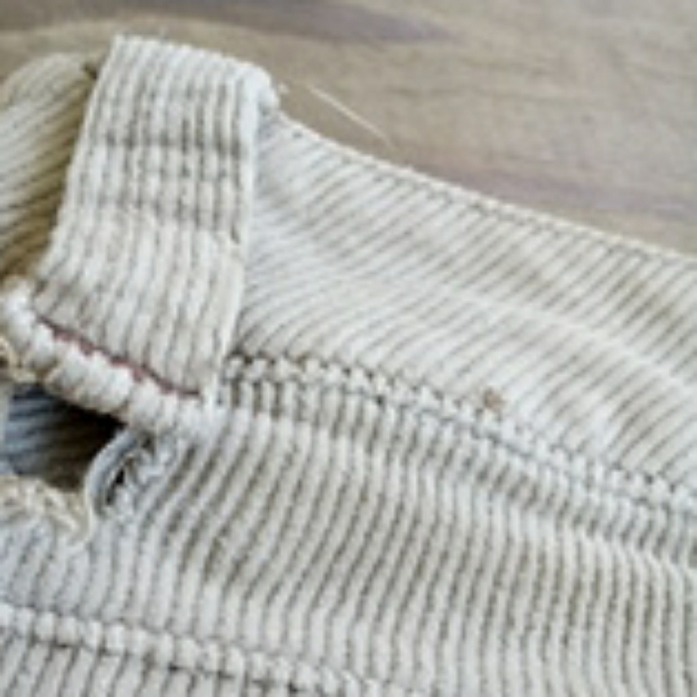 Jeans - Picture 6 of 6